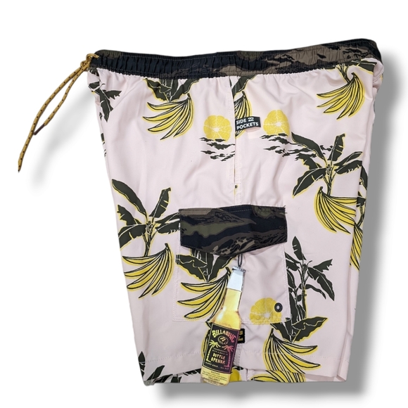 NWT BILLABONG BOARD SHORTS - Picture 5 of 5